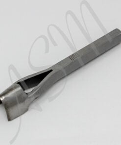 C.S. Osborne No. 0150 1-1/4" English Point Strap End Punch